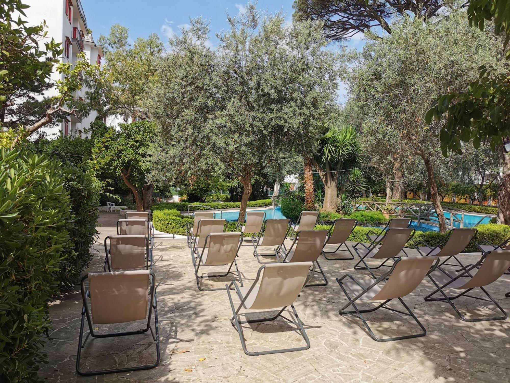 Casa Mar - Elegant Apartment With Pool And Panoramic Terrace In The Heart Of ソレント エクステリア 写真