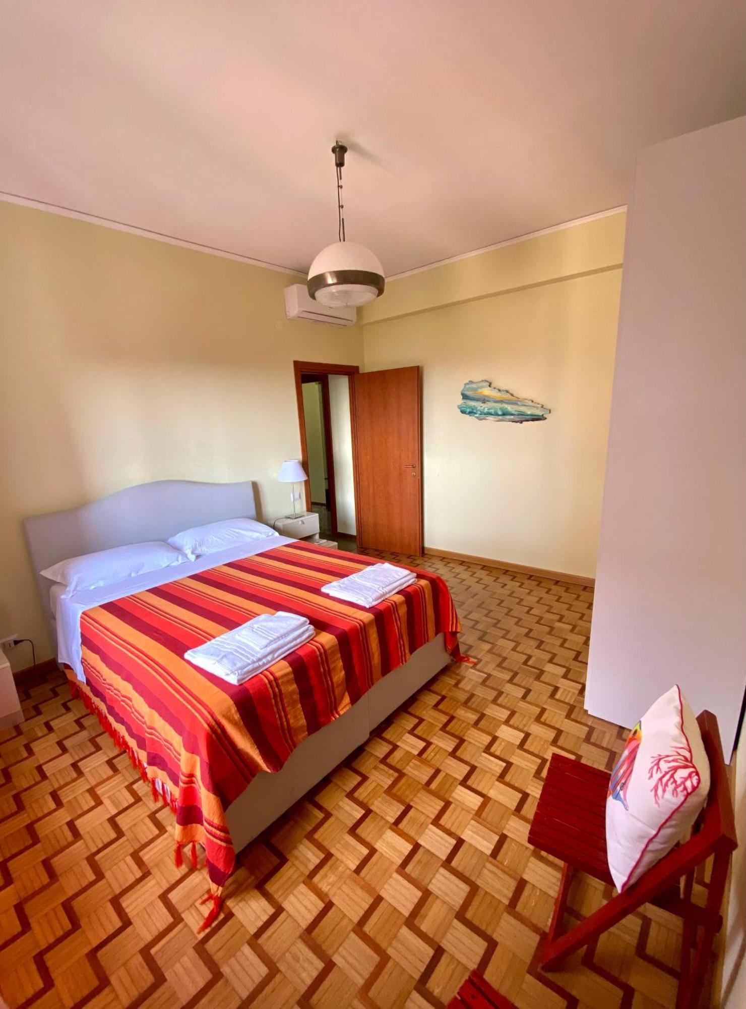 Casa Mar - Elegant Apartment With Pool And Panoramic Terrace In The Heart Of ソレント エクステリア 写真